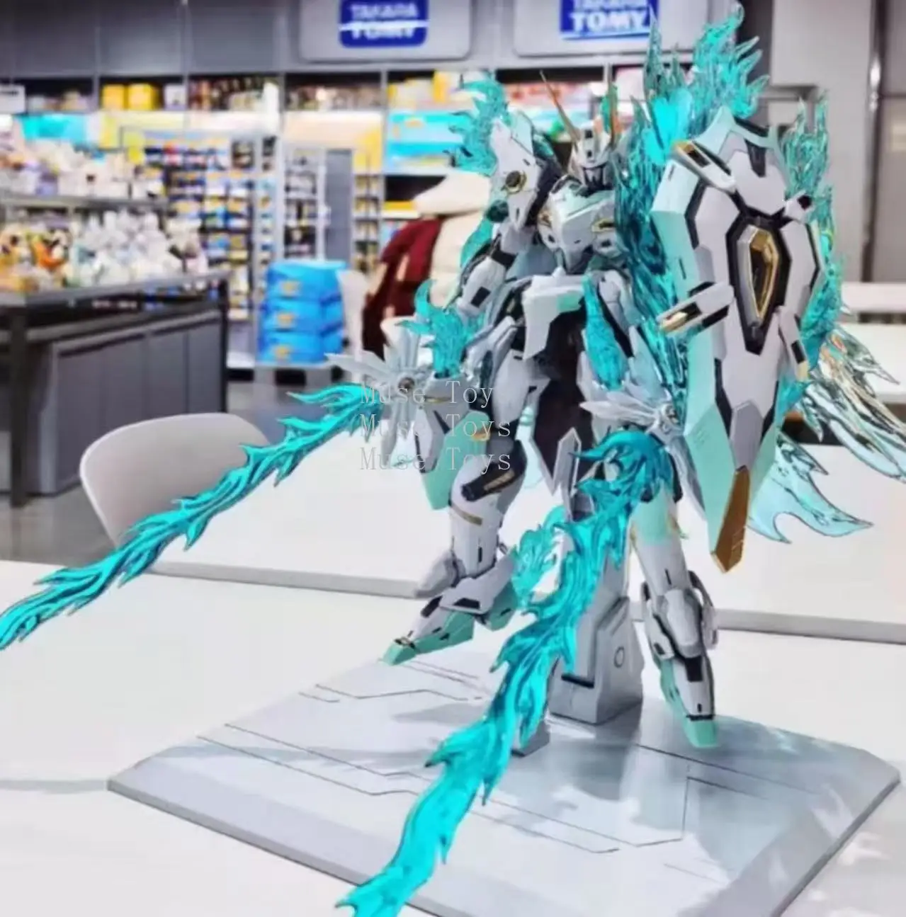 1/100 SNAA YR04 Figures Cangyan Soul Yan Emperor Action Figure Standing Model Kit Movable Plastic Room Ornament customized GIFTS
1/100 SNAA YR04 Figures Cangyan Soul Yan Emperor Action Figure Standing Model Kit Movable Plastic Room Ornament customized GIFTS
