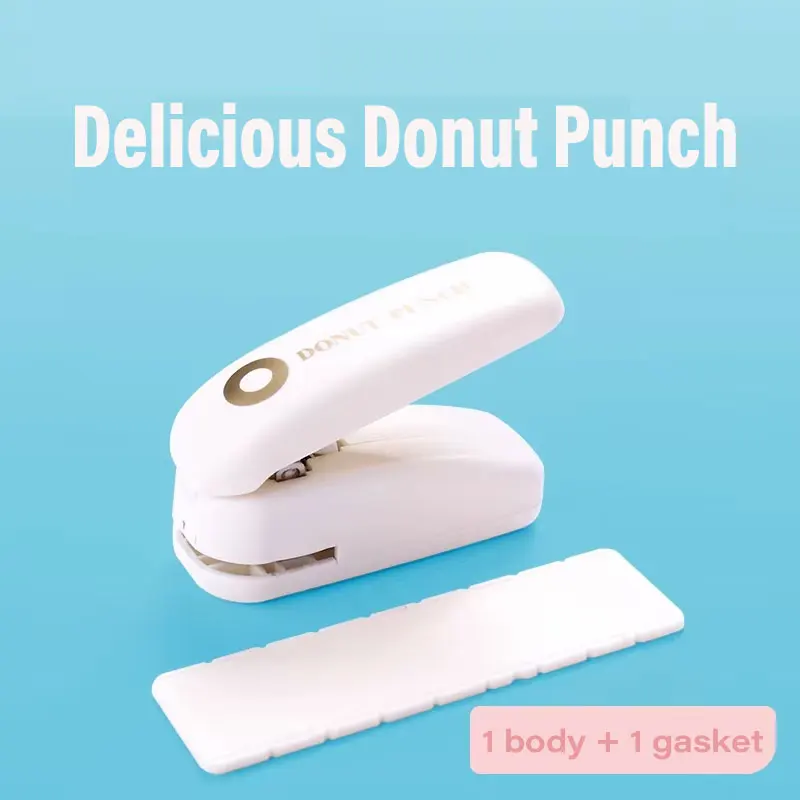 Delicious donut hole punch can be used for loose-leaf hole reinforcement, dot labeling, only suitable for paper and washi tape
Delicious donut hole punch can be used for loose-leaf hole reinforcement, dot labeling, only suitable for paper and washi tape
