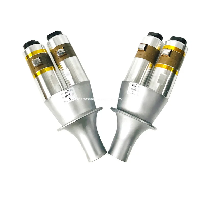15KHz 4200W High Energy Ultrasonic Transducer For Automotive Parts And PC Car Light Enclosure Plastic Ultrasonic Welding Machine
15KHz 4200W High Energy Ultrasonic Transducer For Automotive Parts And PC Car Light Enclosure Plastic Ultrasonic Welding Machine