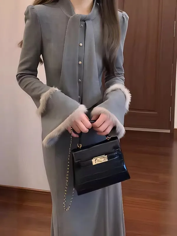 Уникальный вязаный топ и юбка с хвостом Fi, комплект из двух предметов для женщин, модная осенняя коллекция, удобный корейский сле
Уникальный вязаный топ и юбка с хвостом Fi, комплект из двух предметов для женщин, модная осенняя коллекция, удобный корейский сле