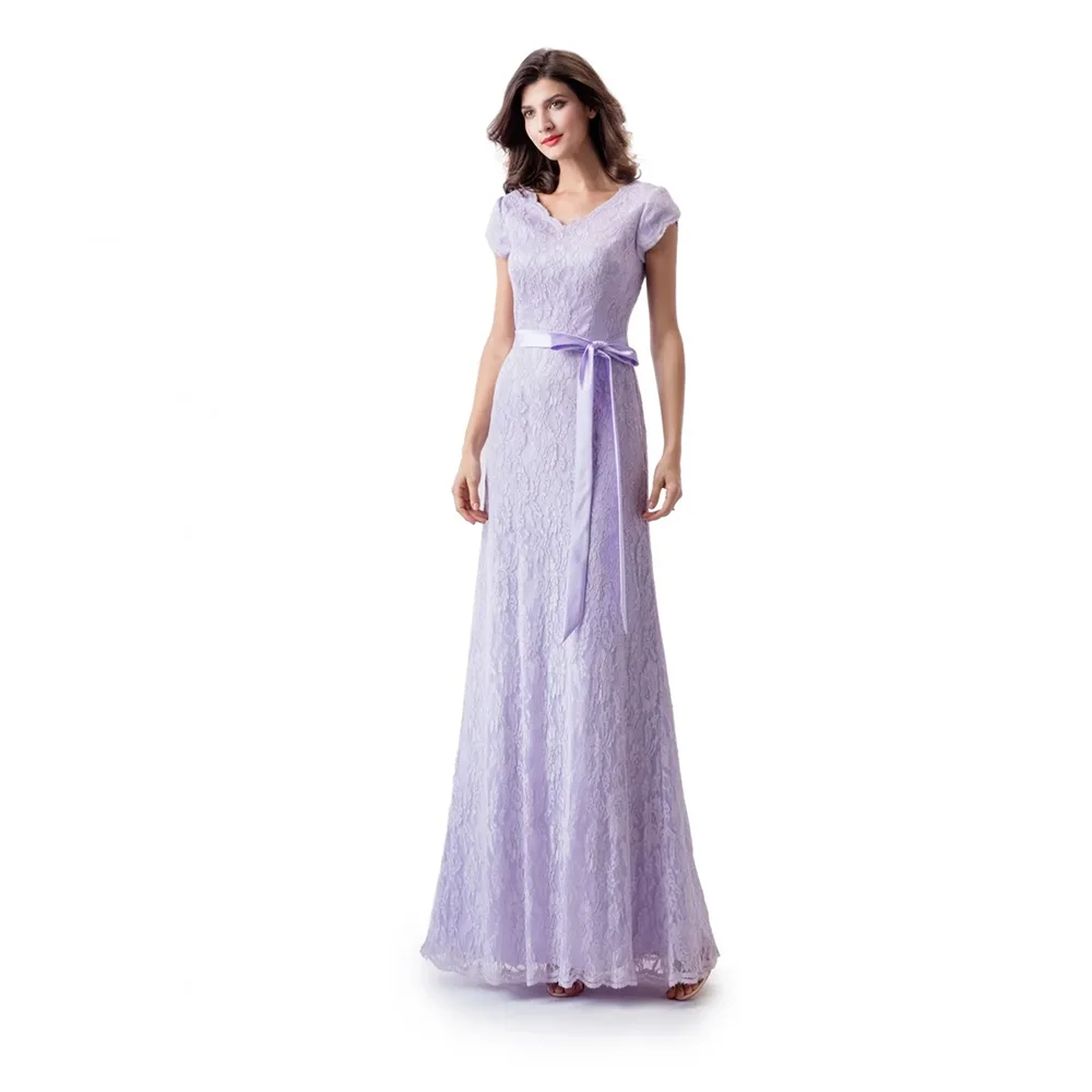 2024 Elegant Long Modest Lace Prom Dress With Cap Sleeves Simple New Arrival Women Formal Modest Evening Dress
2024 Elegant Long Modest Lace Prom Dress With Cap Sleeves Simple New Arrival Women Formal Modest Evening Dress