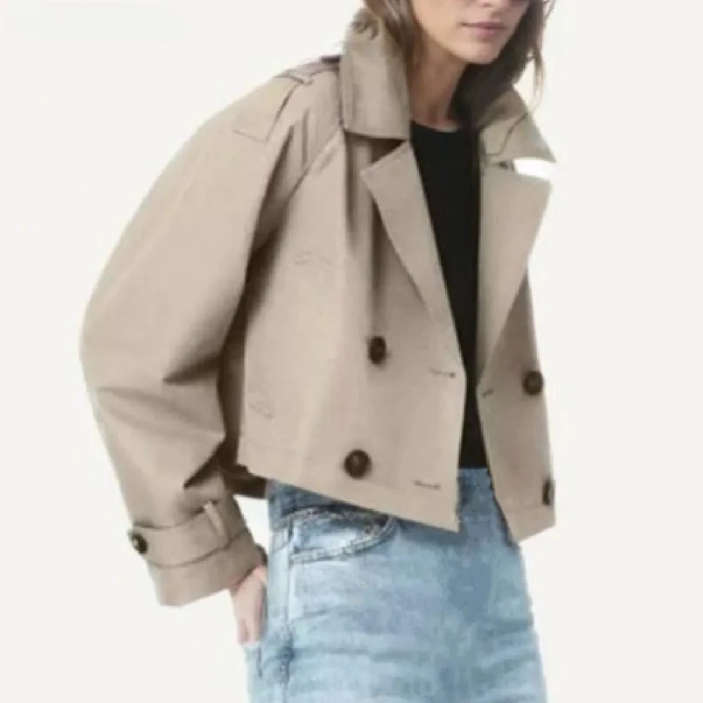 2 color 2025 Autumn Women Khaki Lapel Safari Coat Front Double-breasted Buttons Full Sleeve Loose Jacket Short Outerwear Brown
2 color 2025 Autumn Women Khaki Lapel Safari Coat Front Double-breasted Buttons Full Sleeve Loose Jacket Short Outerwear Brown