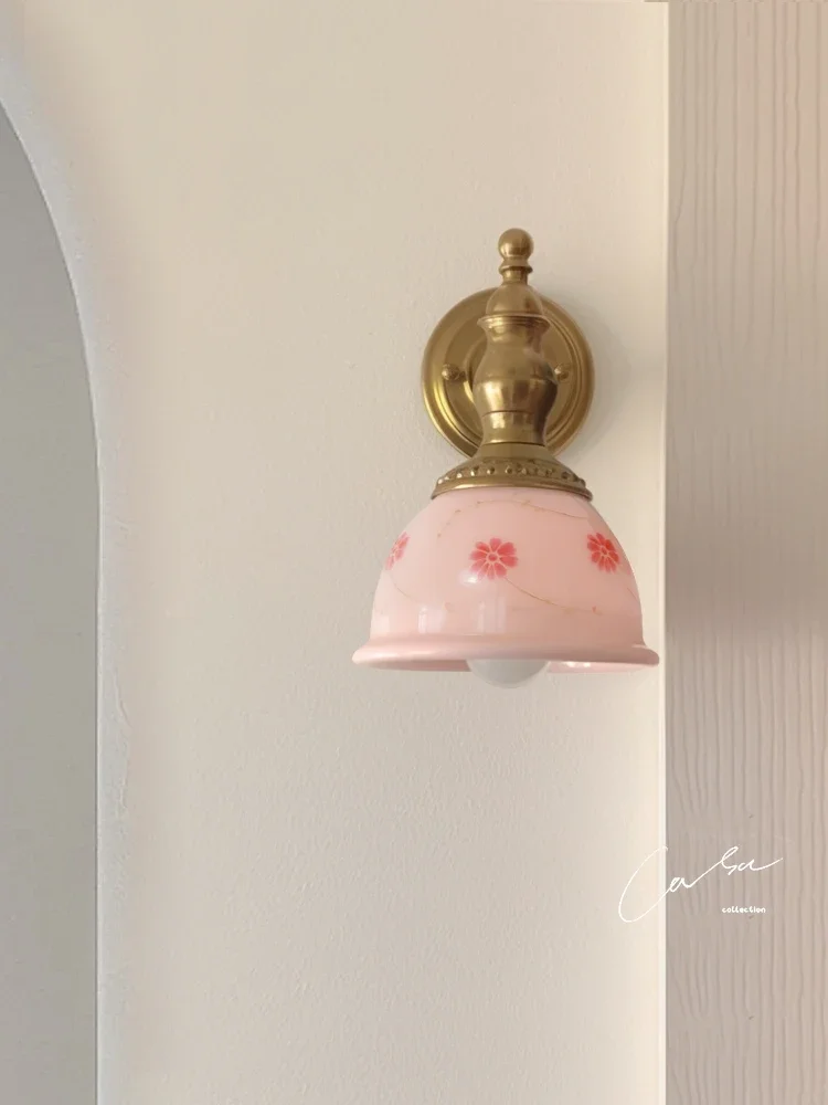 French girl heart brass wall lamp, cream powder flower living room, bedroom, bedside foyer, retro lighting fixture
French girl heart brass wall lamp, cream powder flower living room, bedroom, bedside foyer, retro lighting fixture