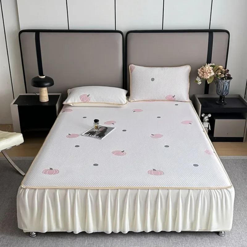 2025 printed 3D ice-feeling Doudou fabric delicate and cool Doudou bed skirt mat three-piece set
2025 printed 3D ice-feeling Doudou fabric delicate and cool Doudou bed skirt mat three-piece set