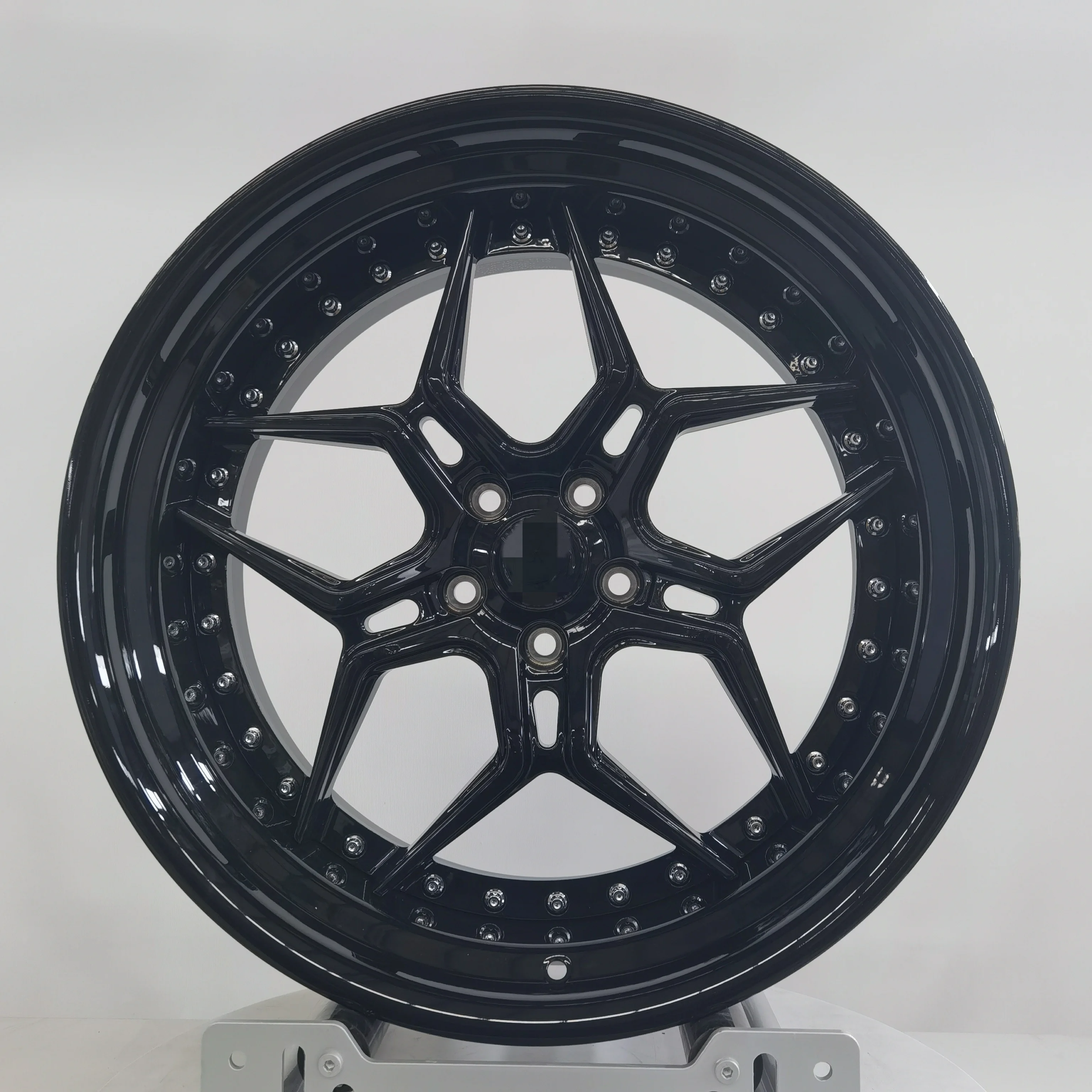 1 piece Custom 2-Piece Forged Rims 20 21 22 Inch 0-35 ET 5*112 PCD Wheels For Luxury Car
1 piece Custom 2-Piece Forged Rims 20 21 22 Inch 0-35 ET 5*112 PCD Wheels For Luxury Car