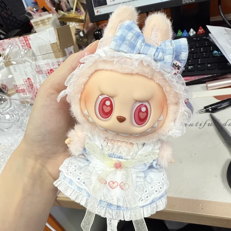 Kawaii 17 см Labubu первое и второе поколение кукольная одежда Labubu юбка принцессы шляпа комплект только одежда игрушка в подарок
Kawaii 17 см Labubu первое и второе поколение кукольная одежда Labubu юбка принцессы шляпа комплект только одежда игрушка в подарок