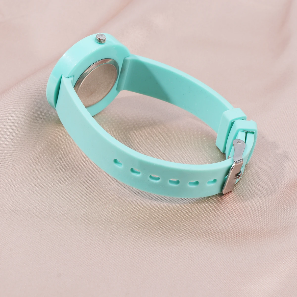 Waterproof Electronic Watch Precise Time Keeping Wrist Decoration Fashion Quartz Minimalist
Waterproof Electronic Watch Precise Time Keeping Wrist Decoration Fashion Quartz Minimalist