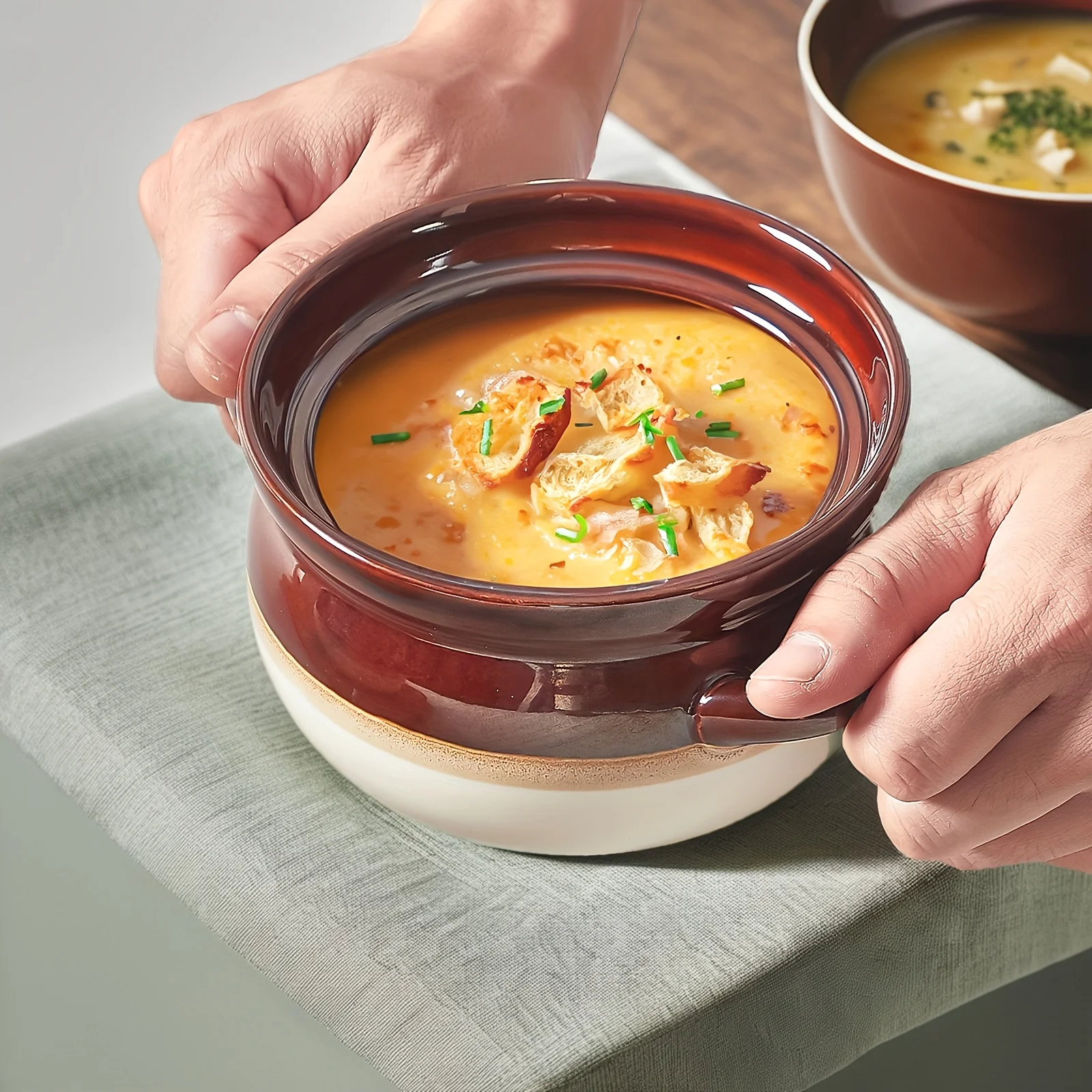 4pcs, 30 Oz Soup Bowls with Handles - Versatile French Onion Soup Bowls Set, Dishwasher Safe, Microwaveable, Oven Heated, Non-To
4pcs, 30 Oz Soup Bowls with Handles - Versatile French Onion Soup Bowls Set, Dishwasher Safe, Microwaveable, Oven Heated, Non-To