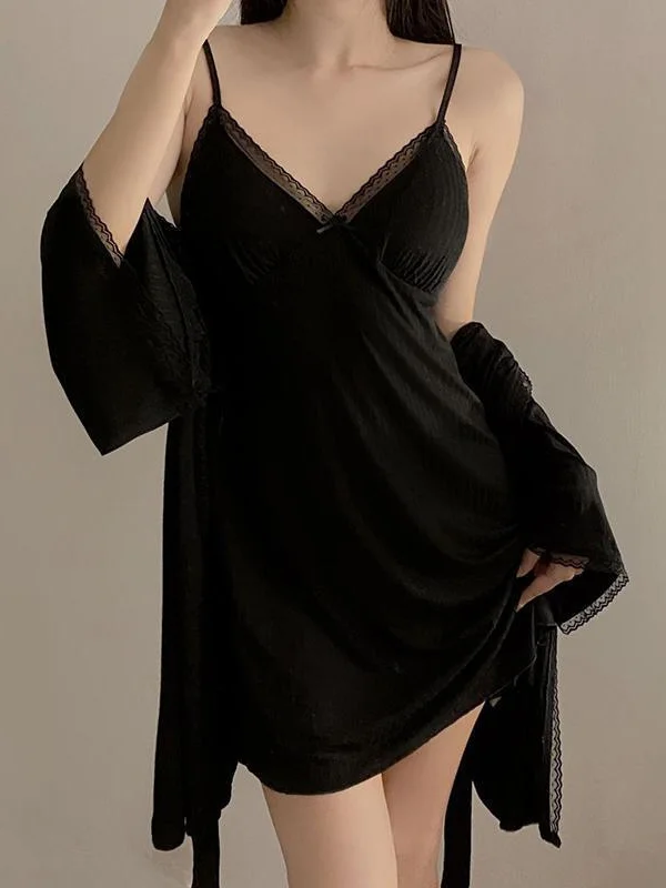 Korean Style Sexy Lace V-Neck Strap Sleep Dress Loose Casual Long Sleeve Robe plus Size Summer Set for Women Comfortable Home...
Korean Style Sexy Lace V-Neck Strap Sleep Dress Loose Casual Long Sleeve Robe plus Size Summer Set for Women Comfortable Home...