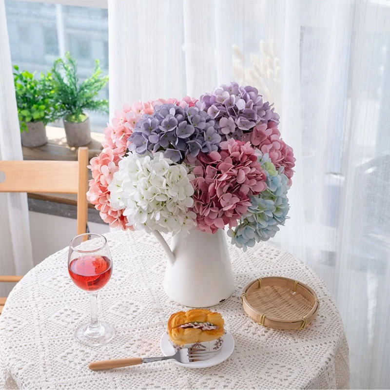 Hydrangea macaron simulated flower plant bonsai wedding decoration INS wind simulated home rose wedding decoration
Hydrangea macaron simulated flower plant bonsai wedding decoration INS wind simulated home rose wedding decoration