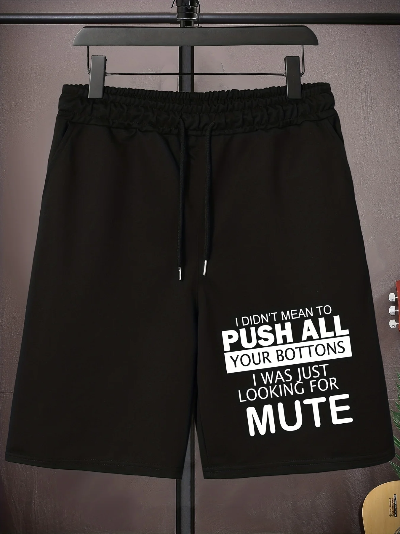 Men's printed shorts, loose and breathable shorts for summer, suitable for outdoor exercise, beach outings, and sports
Men's printed shorts, loose and breathable shorts for summer, suitable for outdoor exercise, beach outings, and sports