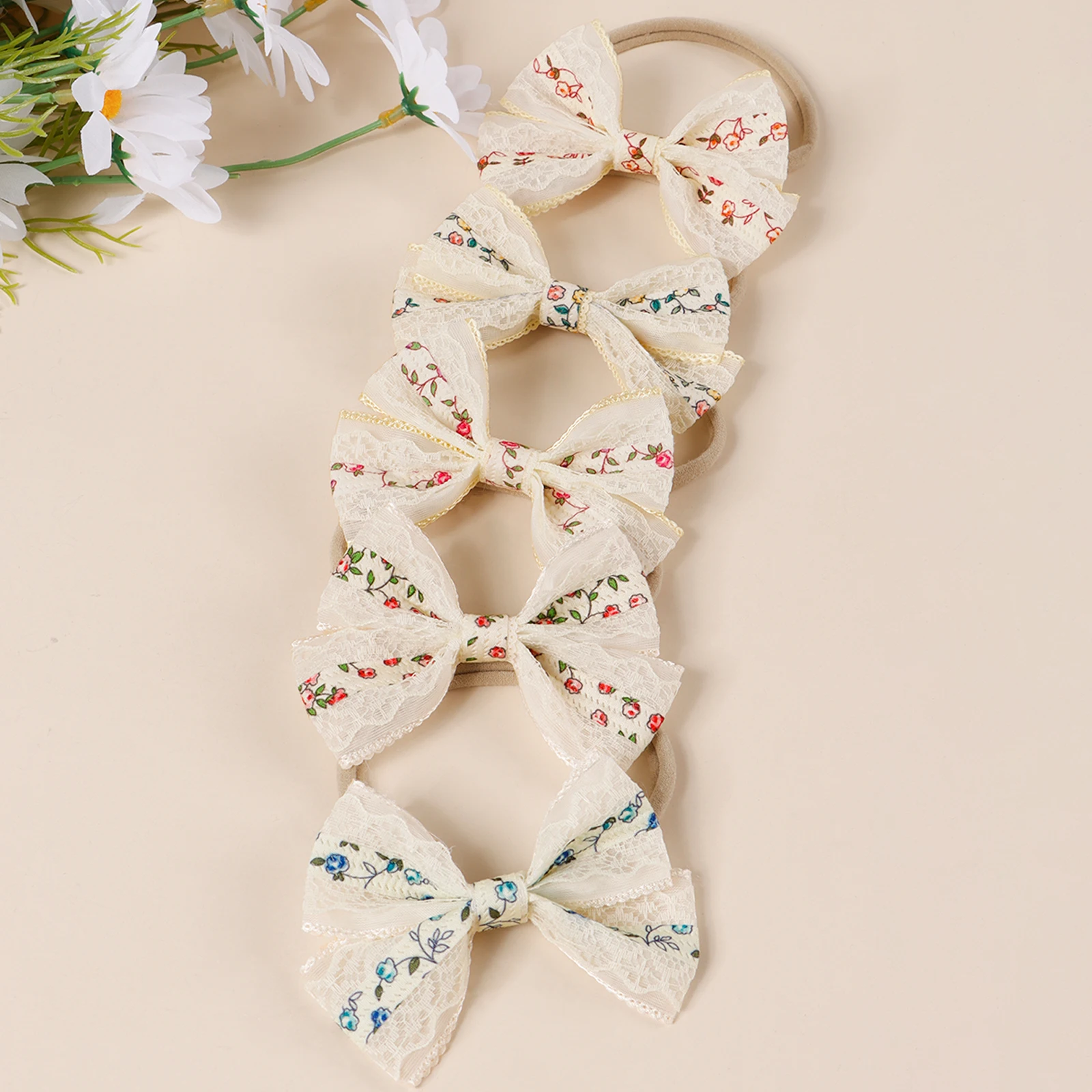5Pcs New retro lace floral butterfly Headband Baby Fashion Wave Nylon Hair Ring High Elasticity Soft Hair Accessories For Girls
5Pcs New retro lace floral butterfly Headband Baby Fashion Wave Nylon Hair Ring High Elasticity Soft Hair Accessories For Girls