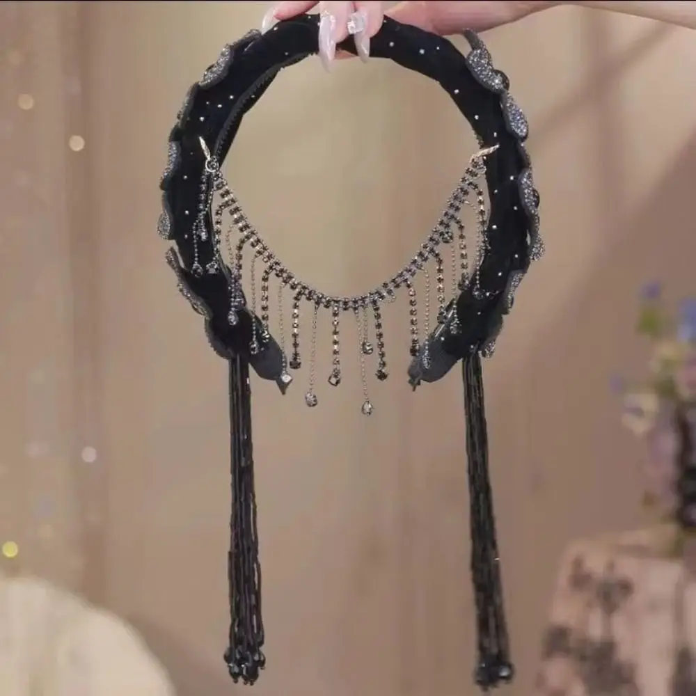 Headwear Korean Style Braid Flower Hair Hoop Sweet Exquisite Wide Hair Band Shiny Rhinestone Elegant Headband Holiday Decor
Headwear Korean Style Braid Flower Hair Hoop Sweet Exquisite Wide Hair Band Shiny Rhinestone Elegant Headband Holiday Decor