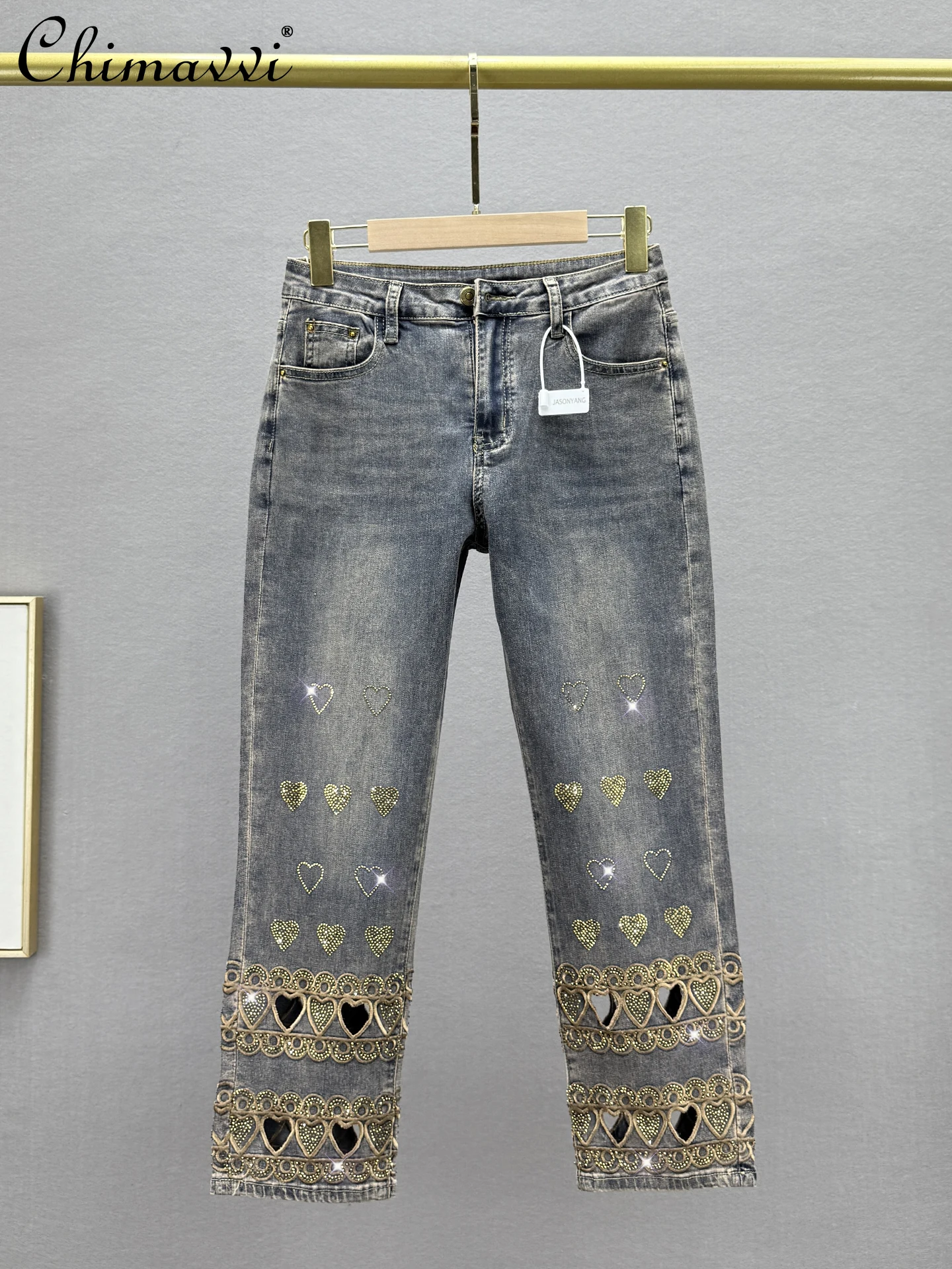 Fashion Love Hollow Denim Straight Pants Women's 2025 Summer New Elastic High Waist Slim Retro Hot Diamond Eight-point Pants
Fashion Love Hollow Denim Straight Pants Women's 2025 Summer New Elastic High Waist Slim Retro Hot Diamond Eight-point Pants