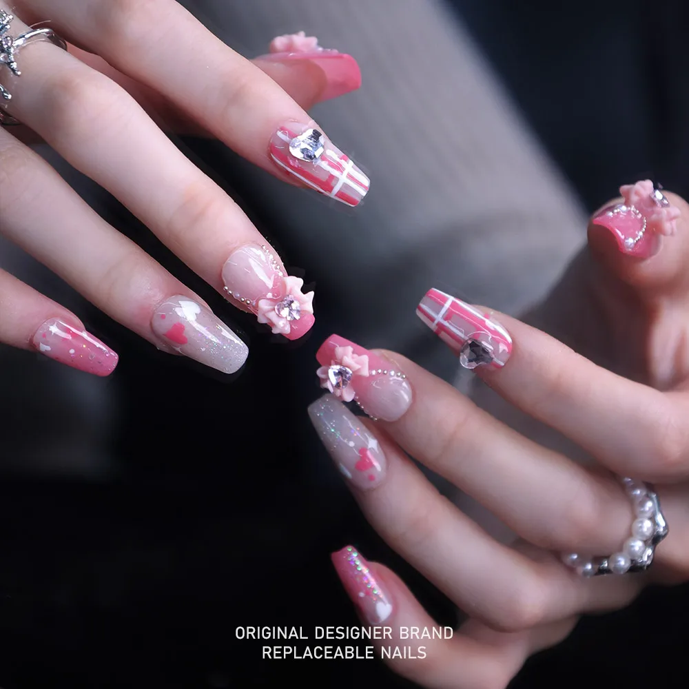 ZIIIBEYOND The fugitive princess has a sweet and spicy temperament, and the princess has a fairy manicure ZB04
ZIIIBEYOND The fugitive princess has a sweet and spicy temperament, and the princess has a fairy manicure ZB04