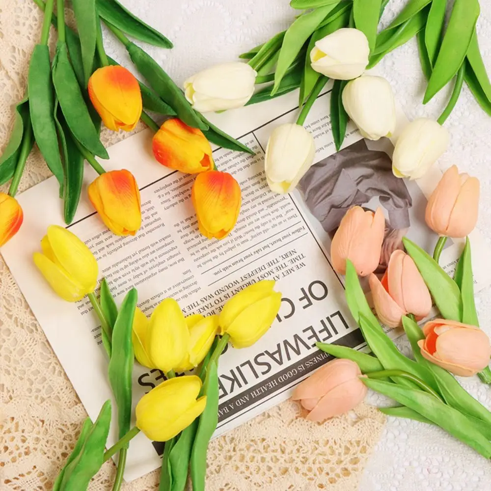 10Pcs Creative Simulated Tulip Flower Rustic Realistic Artificial Tulip Flowers Lightweight DIY Bouquet of Artificial Plants
10Pcs Creative Simulated Tulip Flower Rustic Realistic Artificial Tulip Flowers Lightweight DIY Bouquet of Artificial Plants