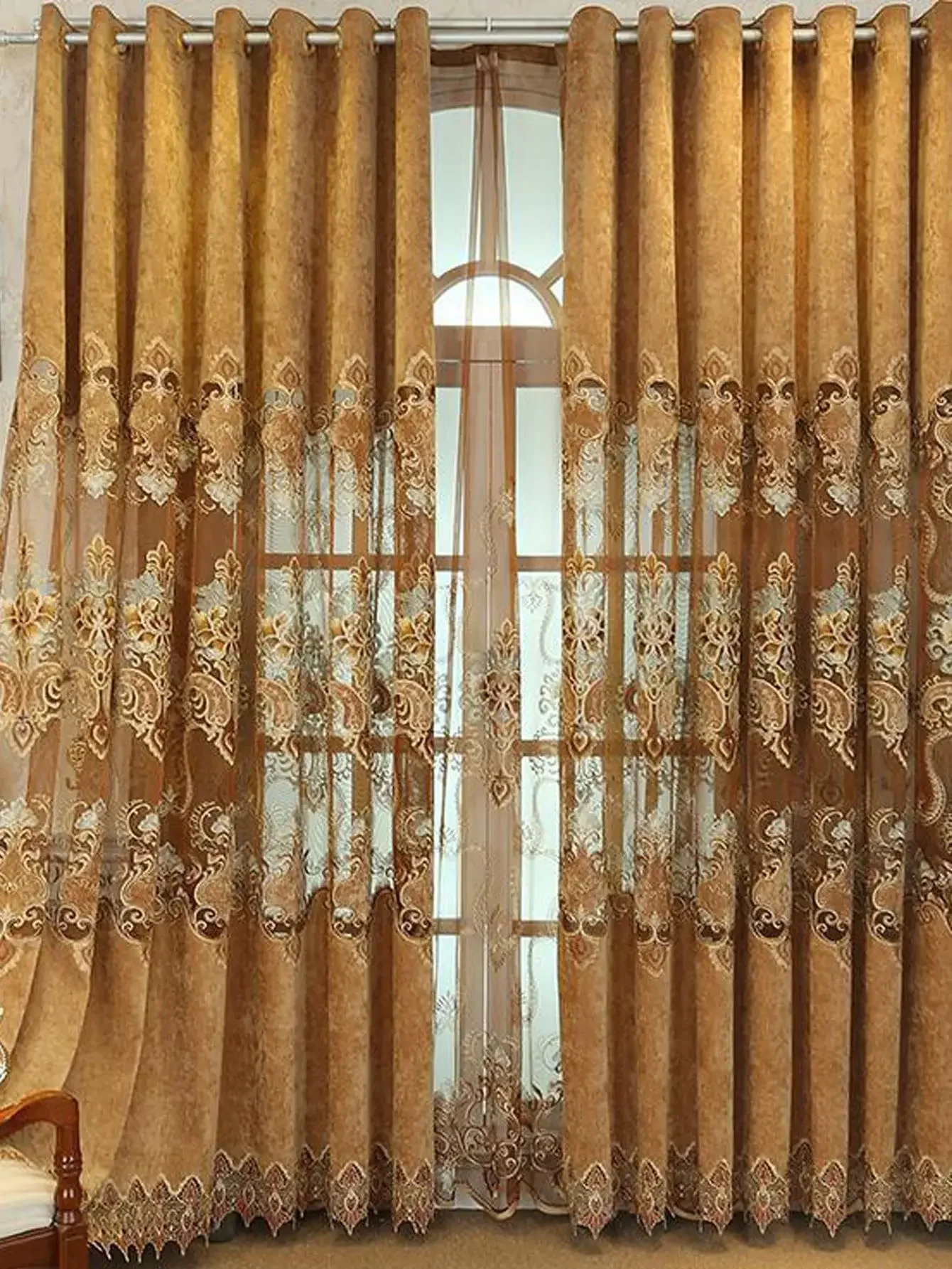 Wedding Decoration1PC European Luxury And Grandeur Chenille Embroidery Bedroom And Living Room Curtains
Wedding Decoration1PC European Luxury And Grandeur Chenille Embroidery Bedroom And Living Room Curtains