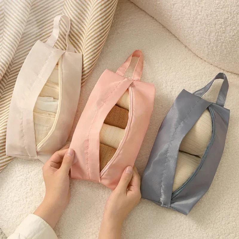 New Travel Underwear Storage Bag Underwear Socks Sorting and Packaging Baghand-held Clothes and Miscellaneous Storage Bag
New Travel Underwear Storage Bag Underwear Socks Sorting and Packaging Baghand-held Clothes and Miscellaneous Storage Bag