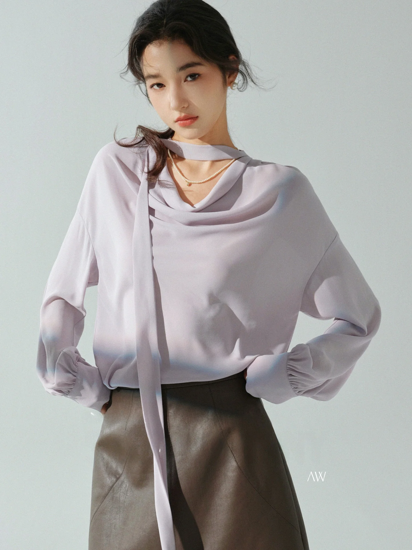 Женская блузка Ele Vintage Design Sensation Snowflake с рукавами-фонариками, свободного кроя, из шифона, осенняя, бренд Aosphere Bunny
Женская блузка Ele Vintage Design Sensation Snowflake с рукавами-фонариками, свободного кроя, из шифона, осенняя, бренд Aosphere Bunny