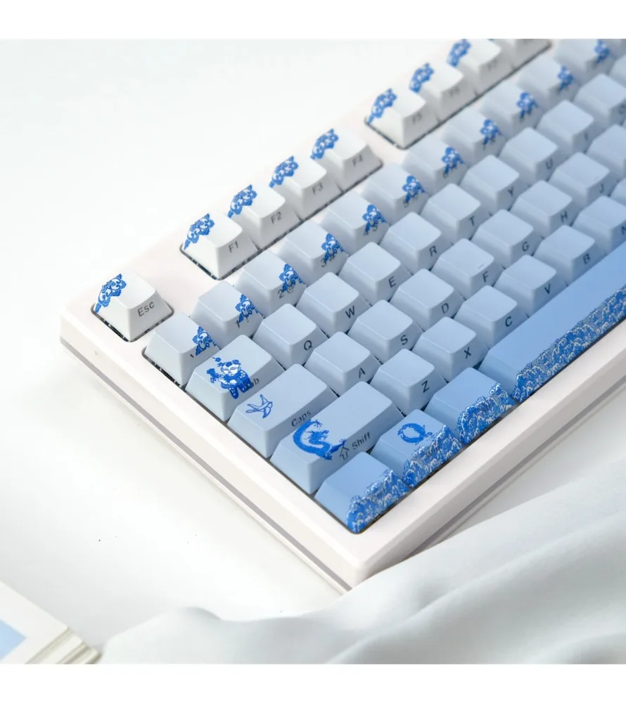 Blue and white porcelain side engraved transparent keycap PBT original highly sublimated mechanical keyboard cap wooting
Blue and white porcelain side engraved transparent keycap PBT original highly sublimated mechanical keyboard cap wooting