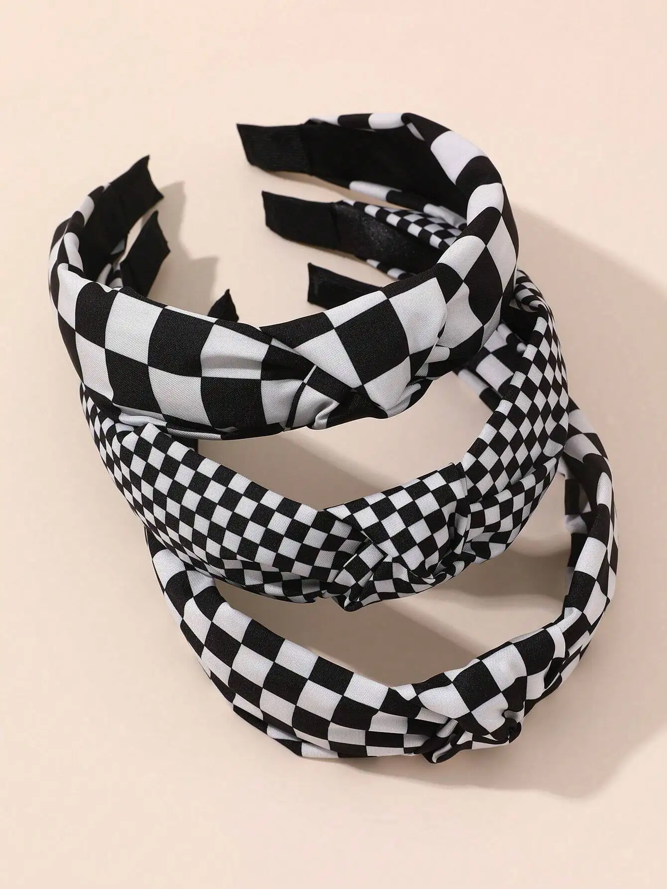 3pcs Women's Checkered Knotted Headbands Set For Casual Outdoor Wear
3pcs Women's Checkered Knotted Headbands Set For Casual Outdoor Wear