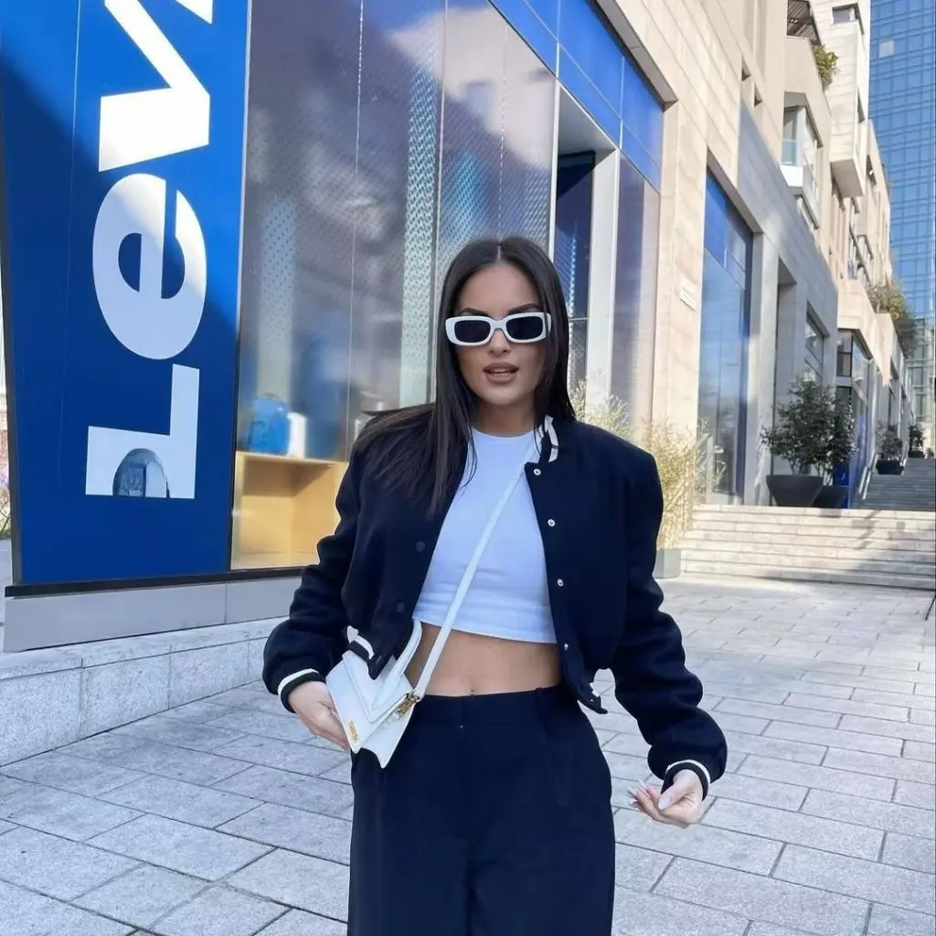 Women's Spring Baseball Jacket Stand Collar European American Style A19627 Manufacturer Wholesale New 
Women's Spring Baseball Jacket Stand Collar European American Style A19627 Manufacturer Wholesale New