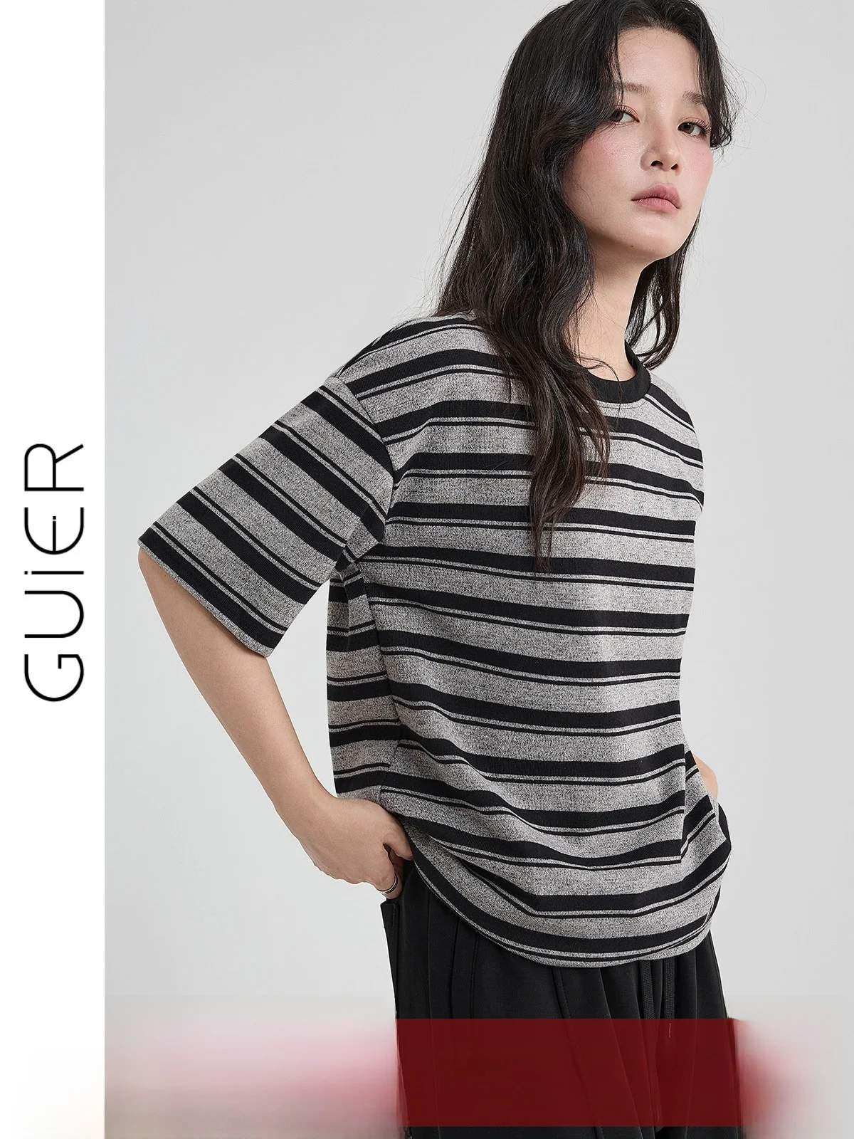 Summer 2026 Women's Loose Fit Striped Short Sleeve T-Shirt Casual Korean Style Slimming Top Comfortable Breathable Fashionable
Summer 2026 Women's Loose Fit Striped Short Sleeve T-Shirt Casual Korean Style Slimming Top Comfortable Breathable Fashionable
