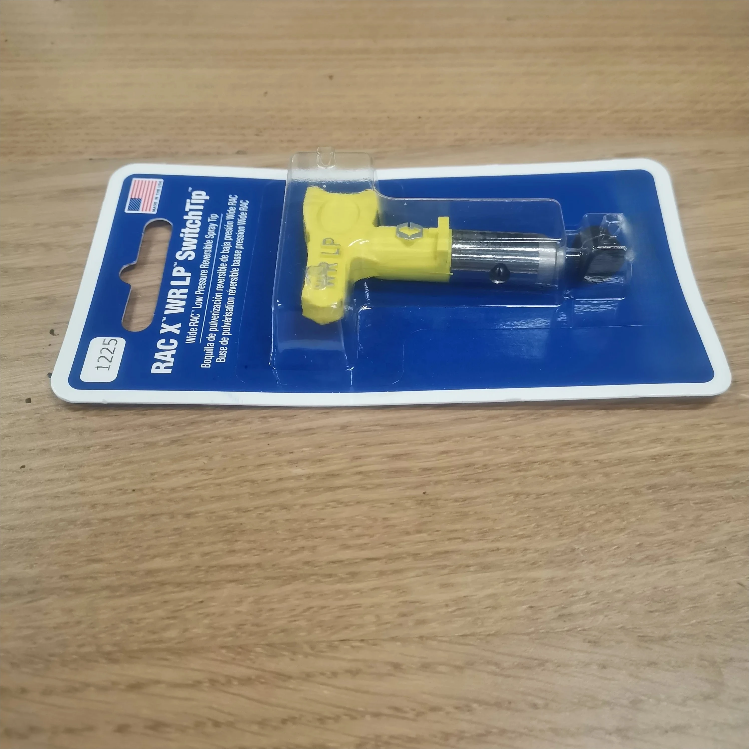 New Yellow WRLP1225 Stainless Steel Wide Airless Spray Tip Reversible LP with Fine Finish for DIY Low Pressure Spraying
New Yellow WRLP1225 Stainless Steel Wide Airless Spray Tip Reversible LP with Fine Finish for DIY Low Pressure Spraying