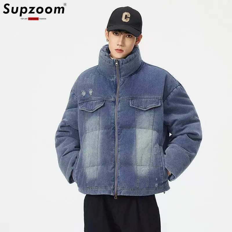 Supzoom 2025 New Arrival Top Fashion Thickened Handsome Loose Winter Warm Casual Winter Cowboy Down Jackets Men
Supzoom 2025 New Arrival Top Fashion Thickened Handsome Loose Winter Warm Casual Winter Cowboy Down Jackets Men