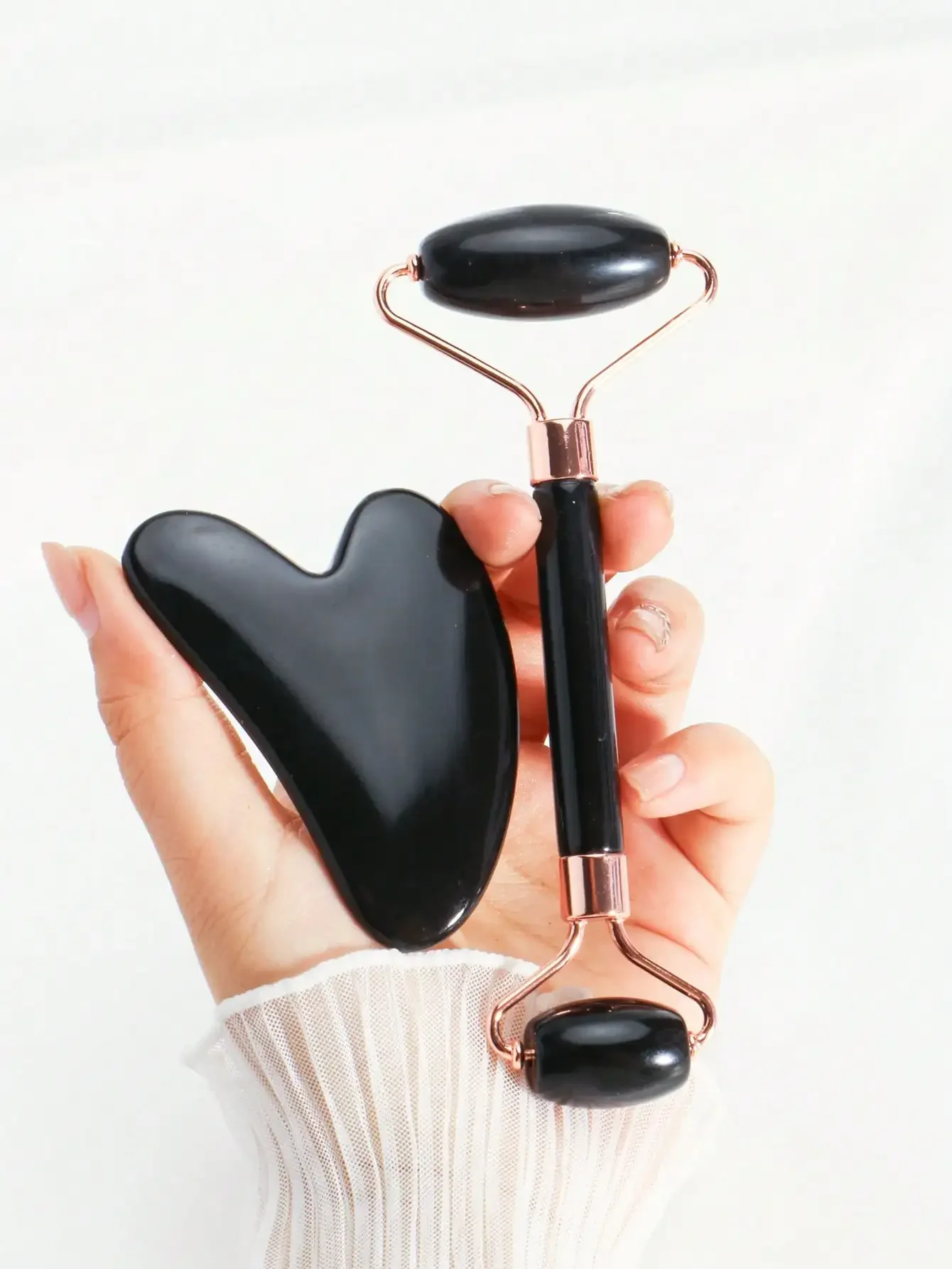 2pcs/Set Black Multi-Functional Resin Facial And Eye Massager Roller Set, Dual-Head Gua Sha Scraping Massage Stick for Face
2pcs/Set Black Multi-Functional Resin Facial And Eye Massager Roller Set, Dual-Head Gua Sha Scraping Massage Stick for Face