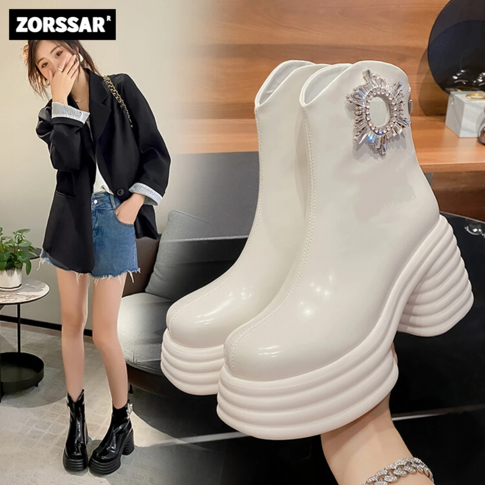 Luxury Brand White Boots Women Platform Chunky Heel Ankle Boots Fashion Buckle Gothic Style Modern Boots High Heel Original Shoe
Luxury Brand White Boots Women Platform Chunky Heel Ankle Boots Fashion Buckle Gothic Style Modern Boots High Heel Original Shoe