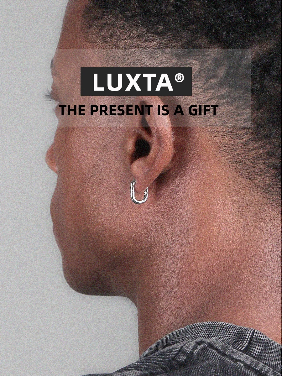 Luxta Pure Silver Wave Pattern Square Earrings Fashionable Street Style for Men And Women High End Feelings Jewelry Accessories
Luxta Pure Silver Wave Pattern Square Earrings Fashionable Street Style for Men And Women High End Feelings Jewelry Accessories