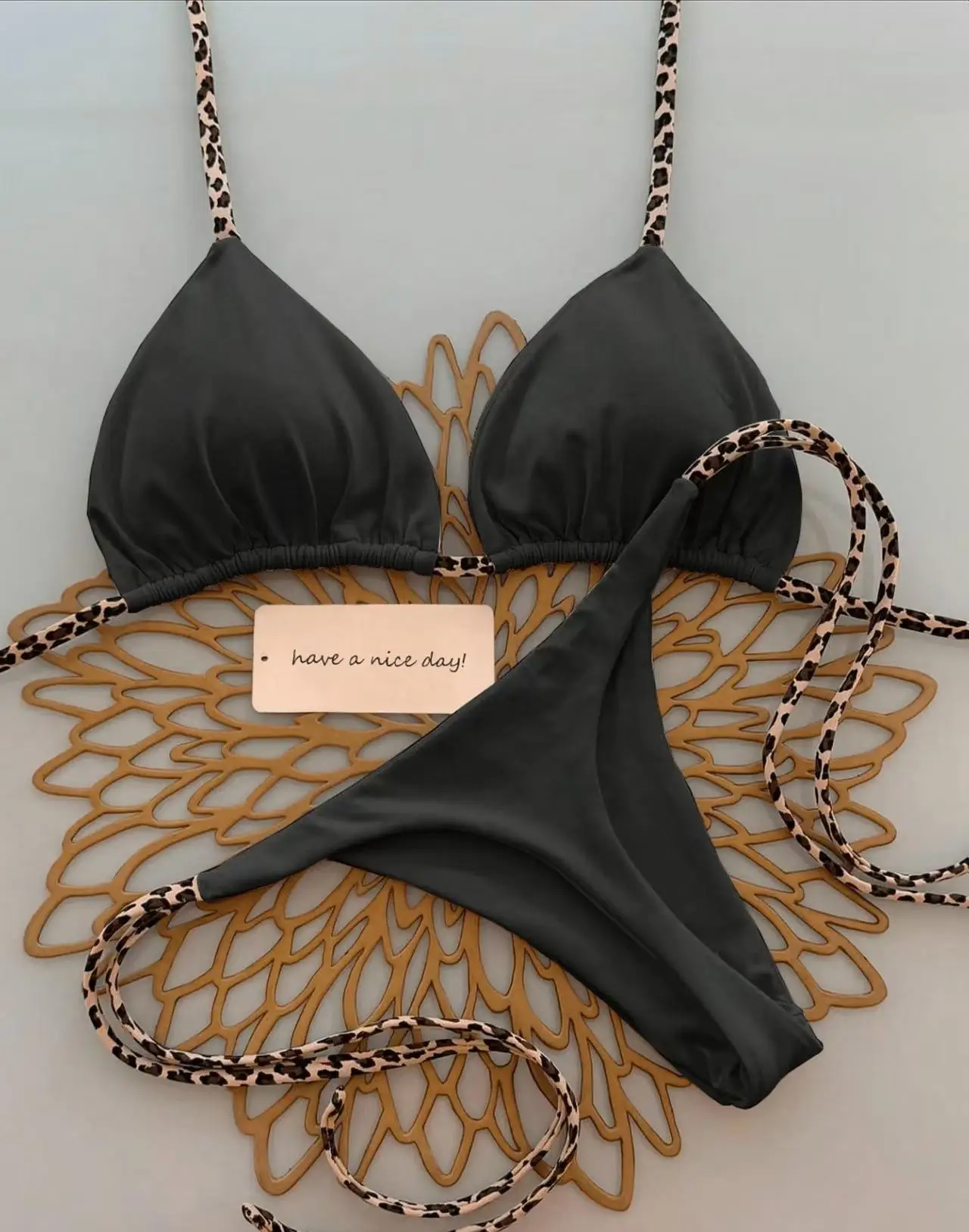 2026 Bikini Women Swimsuit Beach Vacation Swimwear Leopard Printed Sexy Bikini Set Beachwear Swimsuit Thong Bathing Suit Biquini
2026 Bikini Women Swimsuit Beach Vacation Swimwear Leopard Printed Sexy Bikini Set Beachwear Swimsuit Thong Bathing Suit Biquini