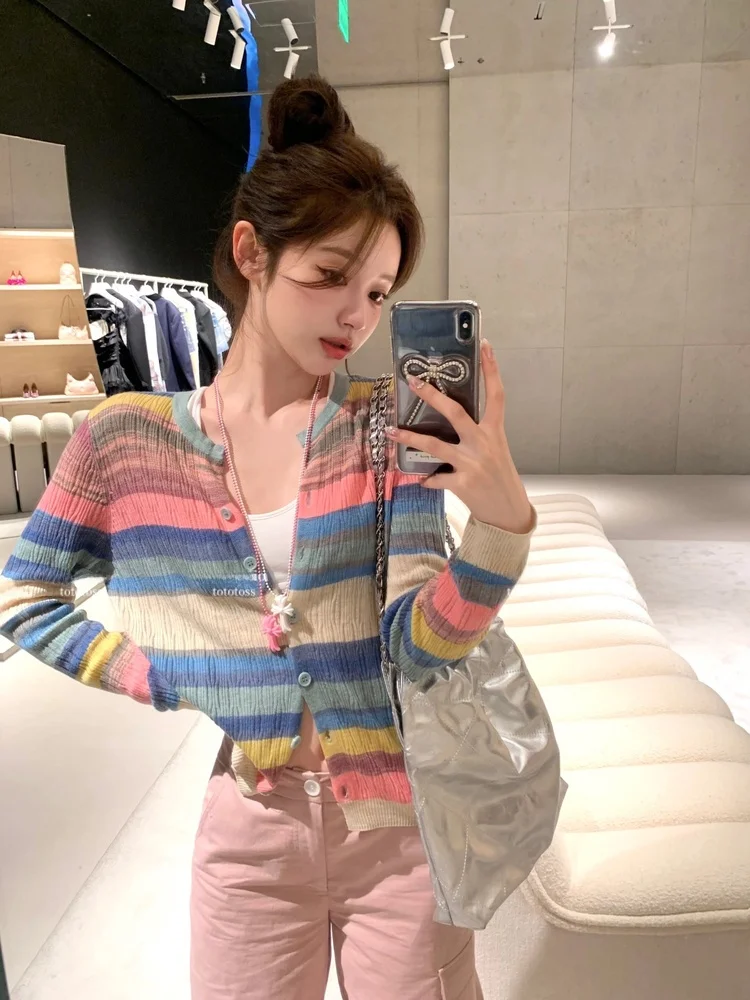 High-Definition Rainbow Striped Knitted Cardigan Embroidery Thin Outerwear Loose Short Sleeve Long Shirt Women's Fashion
High-Definition Rainbow Striped Knitted Cardigan Embroidery Thin Outerwear Loose Short Sleeve Long Shirt Women's Fashion
