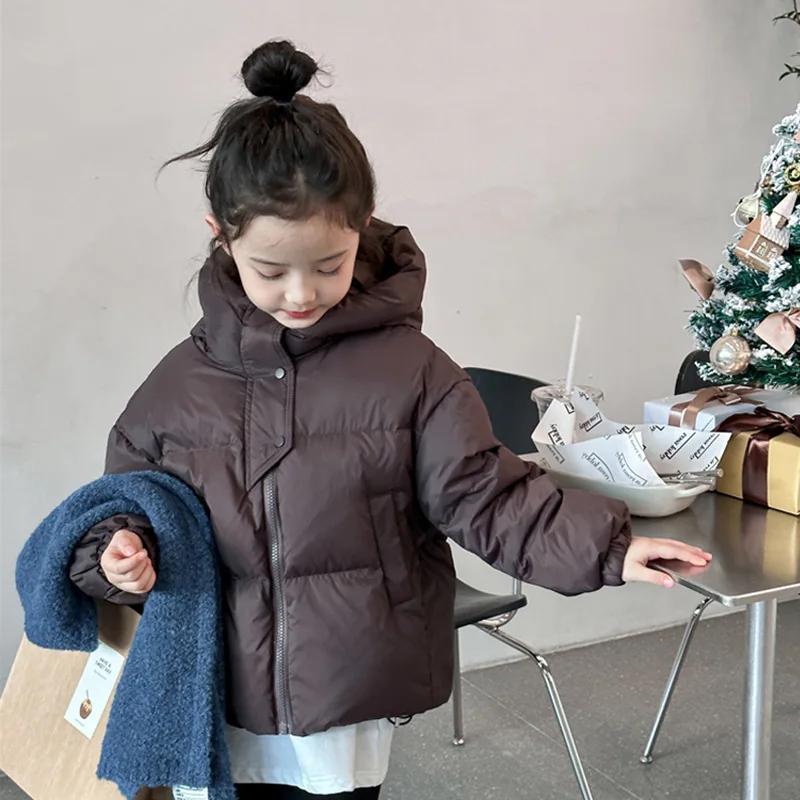 Girls Down Jacket Thickened 2024 Winter New Girls Korean Version Bread Clothing Baby Girl Fashion Coat Korean Simple Style
Girls Down Jacket Thickened 2024 Winter New Girls Korean Version Bread Clothing Baby Girl Fashion Coat Korean Simple Style
