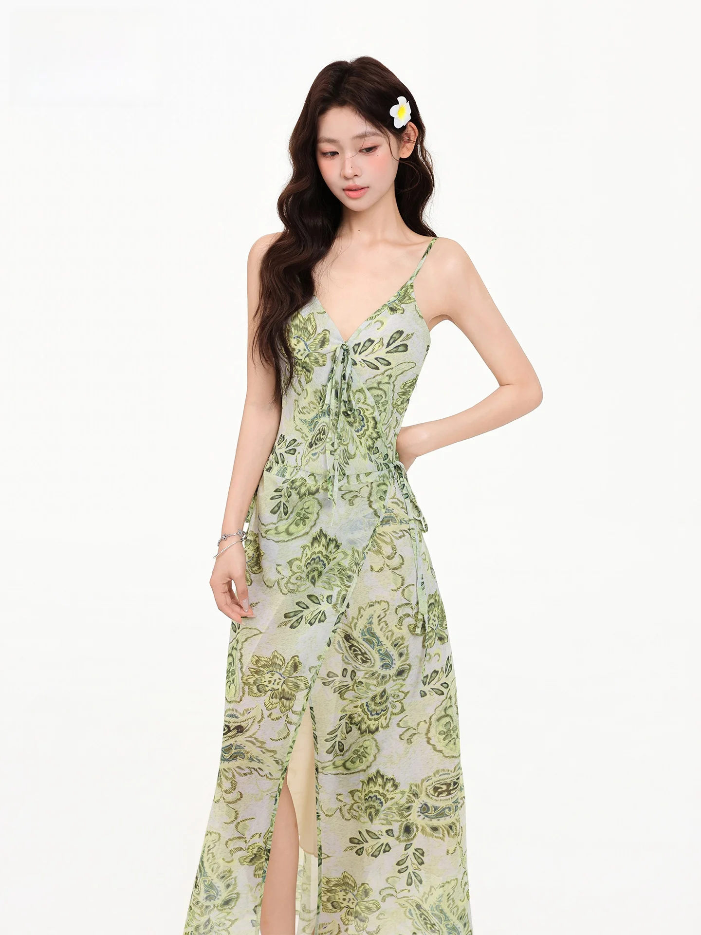 Summer Floral Print V-Neck Women's Dress Casual High Waist A-Line Skirt Long Sleeve Gown with Slit And Belt for Holiday
Summer Floral Print V-Neck Women's Dress Casual High Waist A-Line Skirt Long Sleeve Gown with Slit And Belt for Holiday