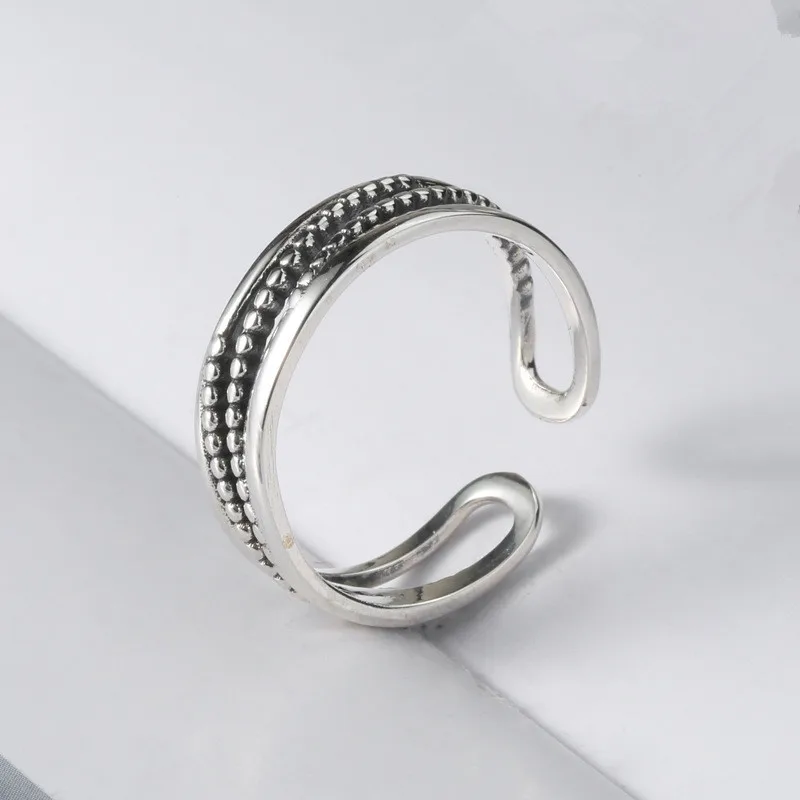 Стерлингового серебра 925 пробы, новинка 2025, кольца для женщин, геометрические нерегулярные регулируемые кольца на палец, роскошные ювелирные изделия, подарки, аксессуары для вечеринок
Стерлингового серебра 925 пробы, новинка 2025, кольца для женщин, геометрические нерегулярные регулируемые кольца на палец, роскошные ювелирные изделия, подарки, аксессуары для вечеринок