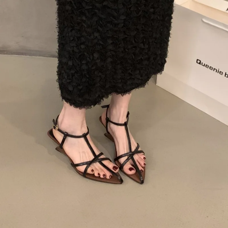 Women Sandals Thin Low Heels Pointed Open Toe Ankle Strap Dress Shoes Solid Color Summer Ladies Thin Heels Sandals סנדל אדום
Women Sandals Thin Low Heels Pointed Open Toe Ankle Strap Dress Shoes Solid Color Summer Ladies Thin Heels Sandals סנדל אדום
