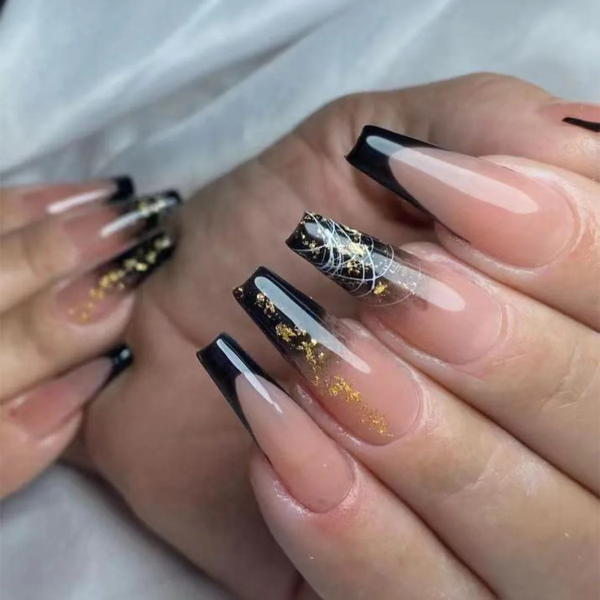 VITAGWX 24 Pcs/Set French False Nails Long Coffin Press on Nail Tips Reusable Stick on Fake Nails Artificial Nail Art
VITAGWX 24 Pcs/Set French False Nails Long Coffin Press on Nail Tips Reusable Stick on Fake Nails Artificial Nail Art