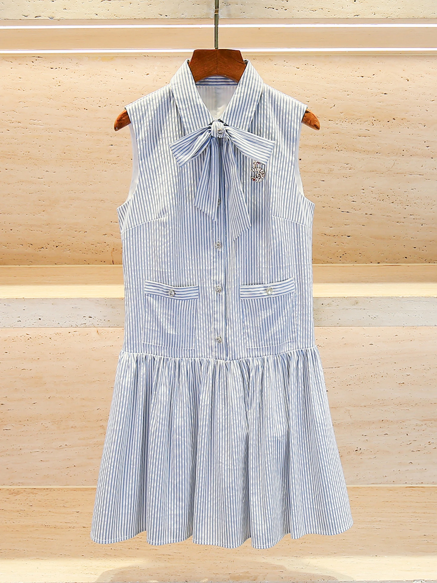 Summer College Sle Knot Stripe Vest Dr High Waist Diamond Studded Women's Faionable Commute Simple Design
Summer College Sle Knot Stripe Vest Dr High Waist Diamond Studded Women's Faionable Commute Simple Design