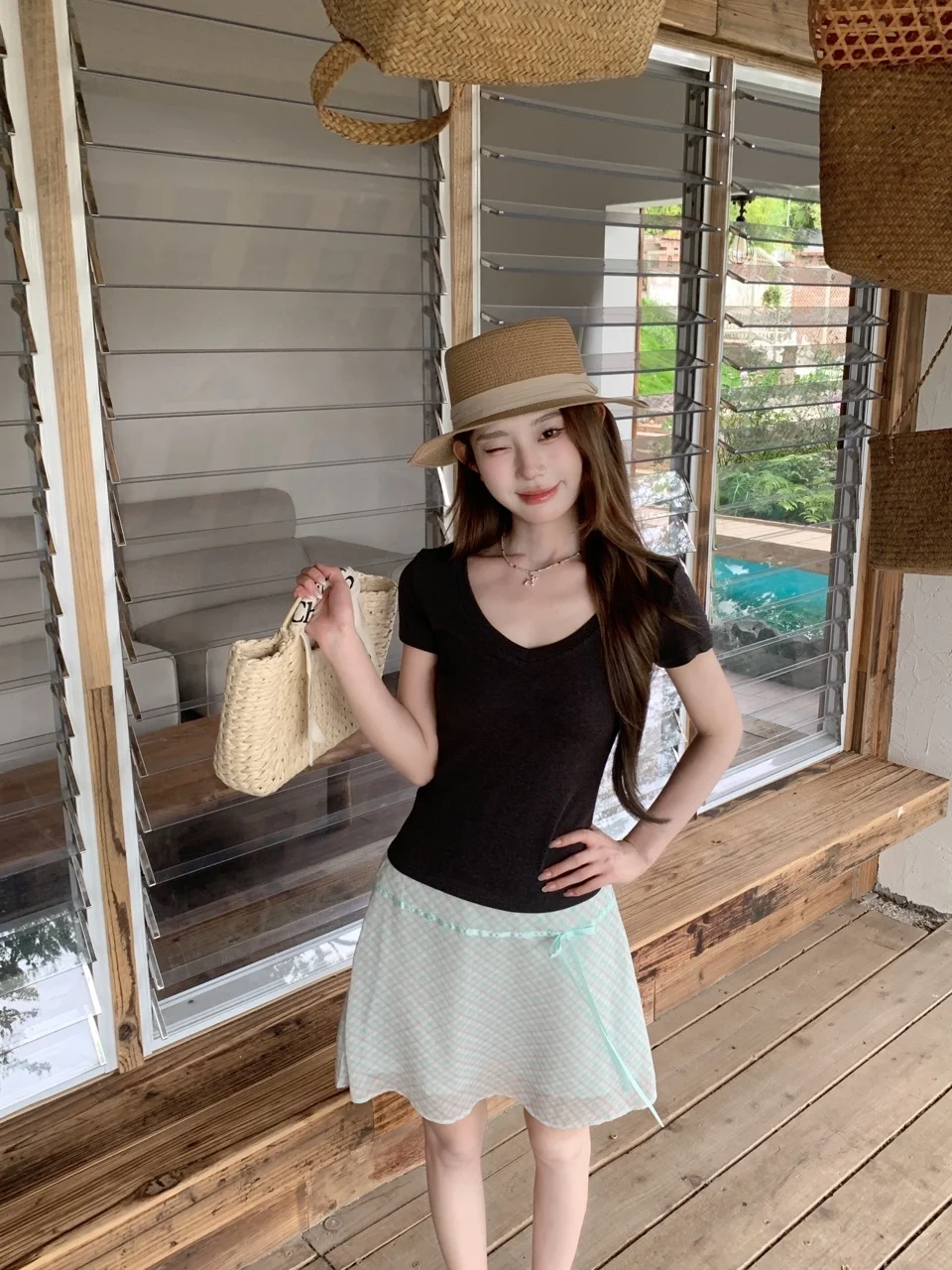 Kumikumi Gentle Wind Short Sleeve T-Shirt And Half Skirt Set Women's Summer Plaid Versatile Two-Piece Suit High Waist Skirt
Kumikumi Gentle Wind Short Sleeve T-Shirt And Half Skirt Set Women's Summer Plaid Versatile Two-Piece Suit High Waist Skirt