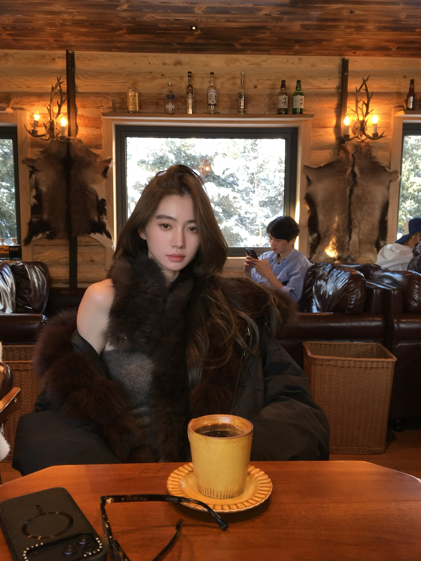 Пуховик с меховым воротником, повседневный, теплый, женский зимний пуховик, стандартный крой, удлиненный, средней длины
Пуховик с меховым воротником, повседневный, теплый, женский зимний пуховик, стандартный крой, удлиненный, средней длины