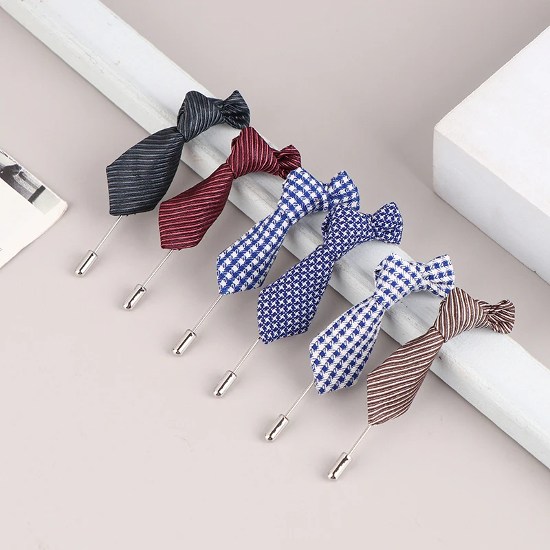 Mini Tie Brooch Pin For Men Groomsman Wedding Jewelry Accessories Vintage Stripped Suit Tie Brooches Lapel Pin Jewelry Gift
Mini Tie Brooch Pin For Men Groomsman Wedding Jewelry Accessories Vintage Stripped Suit Tie Brooches Lapel Pin Jewelry Gift
