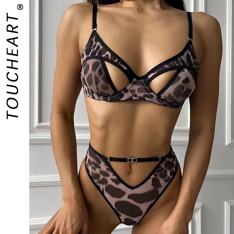 Toucheart Erotic Lingerie Panty 2PCS Leopard Print Hollow Out Women Slim Exposed Navel Seductive Elegant Private Underwear Set
Toucheart Erotic Lingerie Panty 2PCS Leopard Print Hollow Out Women Slim Exposed Navel Seductive Elegant Private Underwear Set