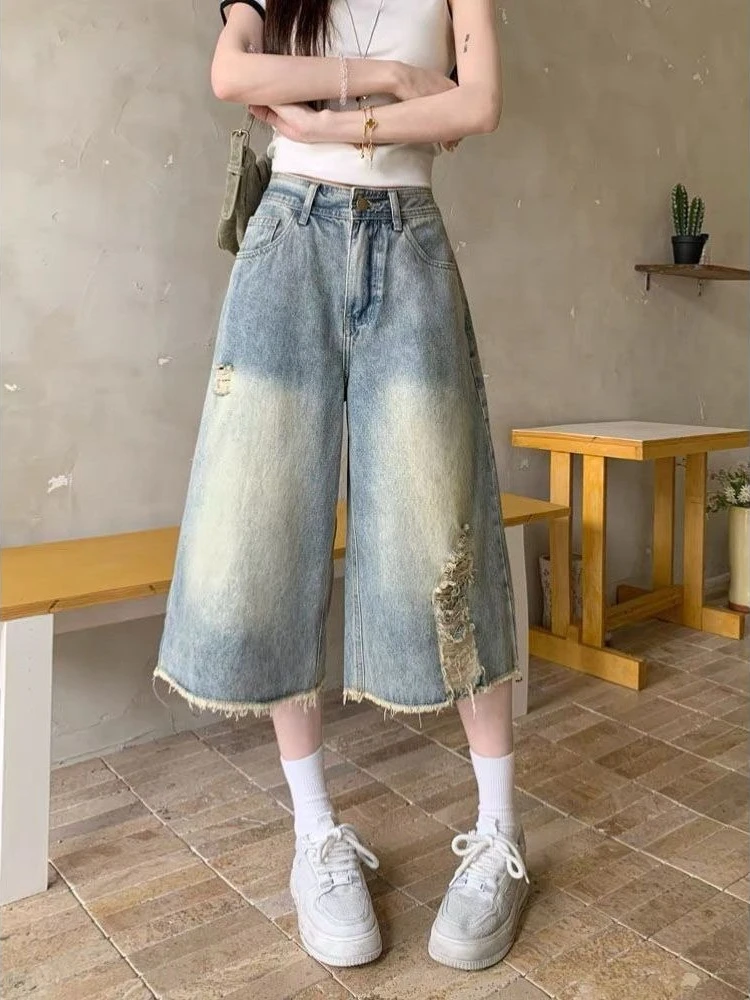 American Retro Distressed Denim Shorts Women High Waist Ripped Jeans Summer Casual Loose Fit 7 Length Cropped Pants
American Retro Distressed Denim Shorts Women High Waist Ripped Jeans Summer Casual Loose Fit 7 Length Cropped Pants