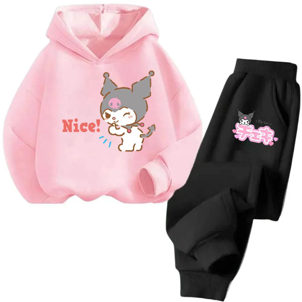 Детская толстовка Sanrio Kuromi Kawaii, осенне-зимняя детская толстовка с капюшоном для мальчиков и девочек, спортивная рубашка + штаны, комплект для детей 3-13 лет
Детская толстовка Sanrio Kuromi Kawaii, осенне-зимняя детская толстовка с капюшоном для мальчиков и девочек, спортивная рубашка + штаны, комплект для детей 3-13 лет