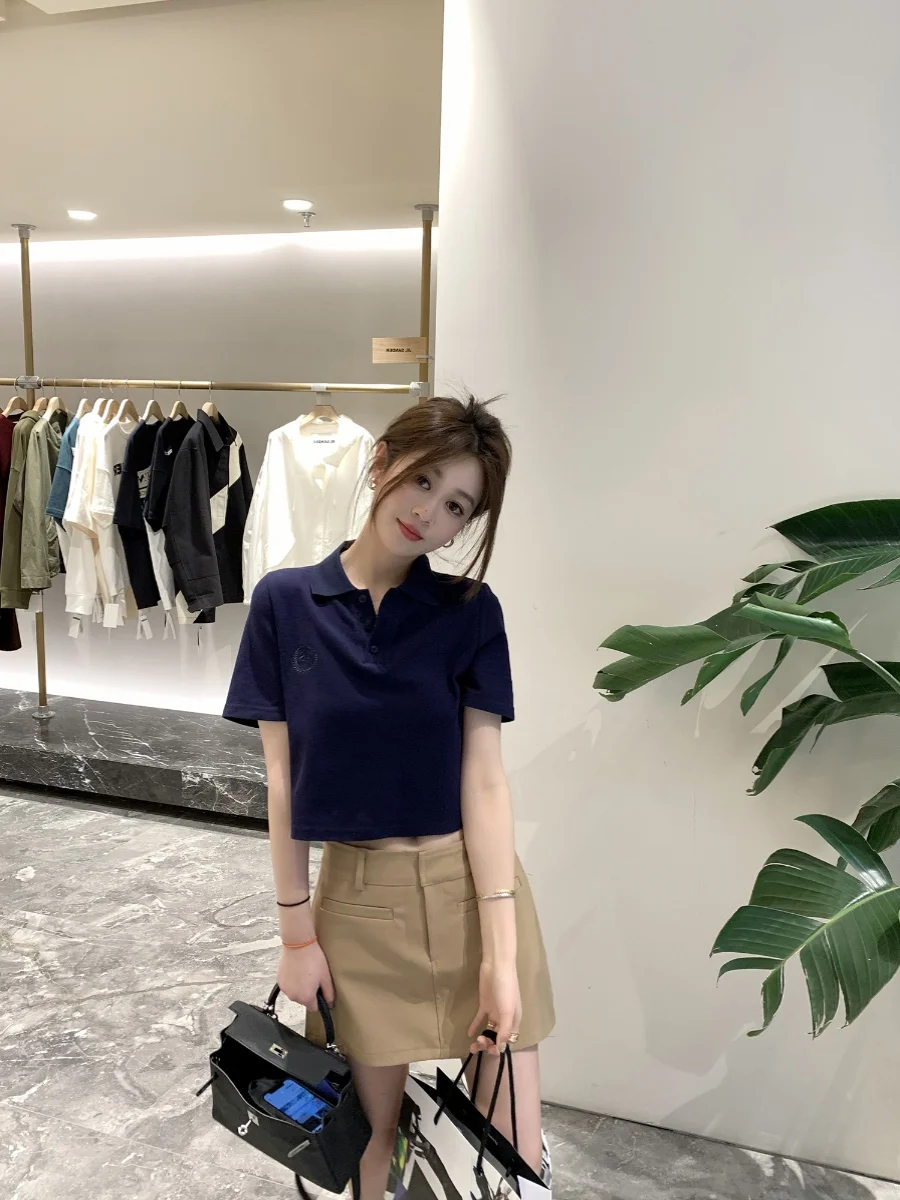 Khaki Suit Style High Waist A-Line Skirt Women's Summer 2026 New College Wind Design Sense Short Skirt Pants
Khaki Suit Style High Waist A-Line Skirt Women's Summer 2026 New College Wind Design Sense Short Skirt Pants
