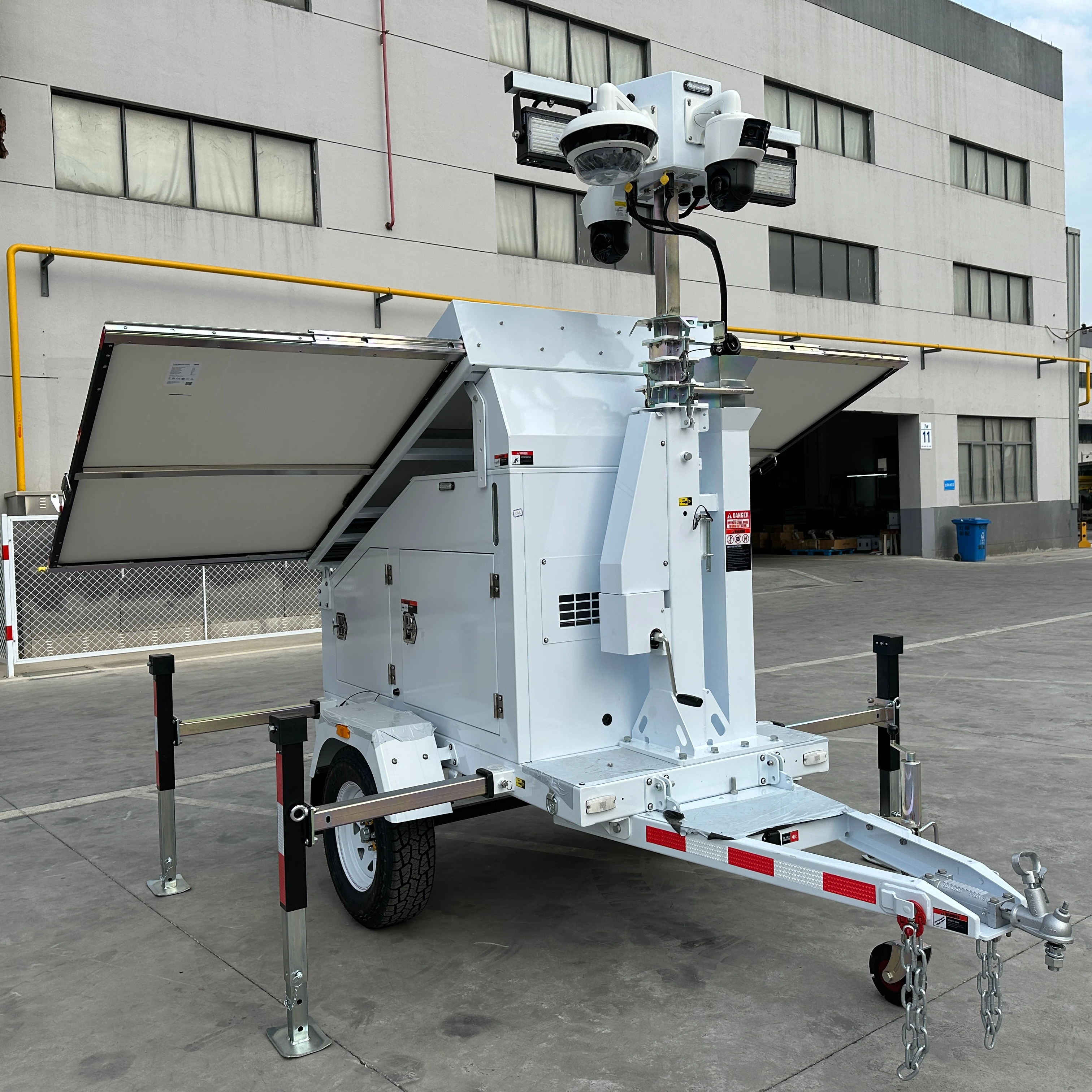 All-in-One Solar Power Camera Trailer with Telescopic Mast for Disaster Relief Portable Security Tower
All-in-One Solar Power Camera Trailer with Telescopic Mast for Disaster Relief Portable Security Tower