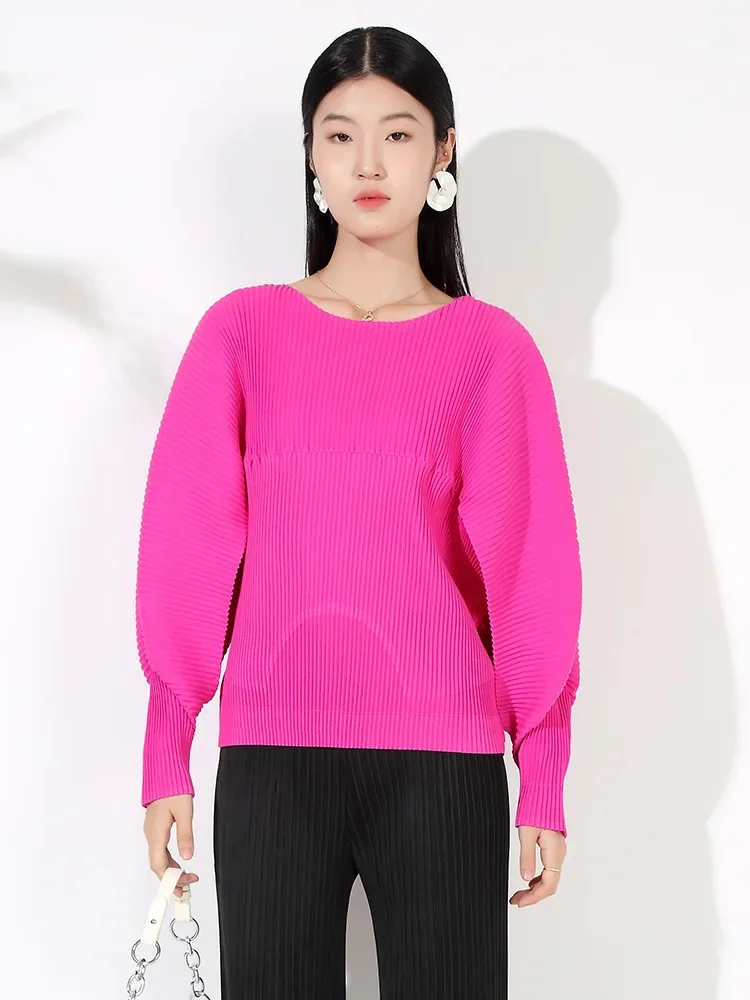 Pleated T-shirt For Women Round Neck Long Sleeves Batwing Style Solid Color Loose Chic Top 2025 Spring New 2DB1507
Pleated T-shirt For Women Round Neck Long Sleeves Batwing Style Solid Color Loose Chic Top 2025 Spring New 2DB1507