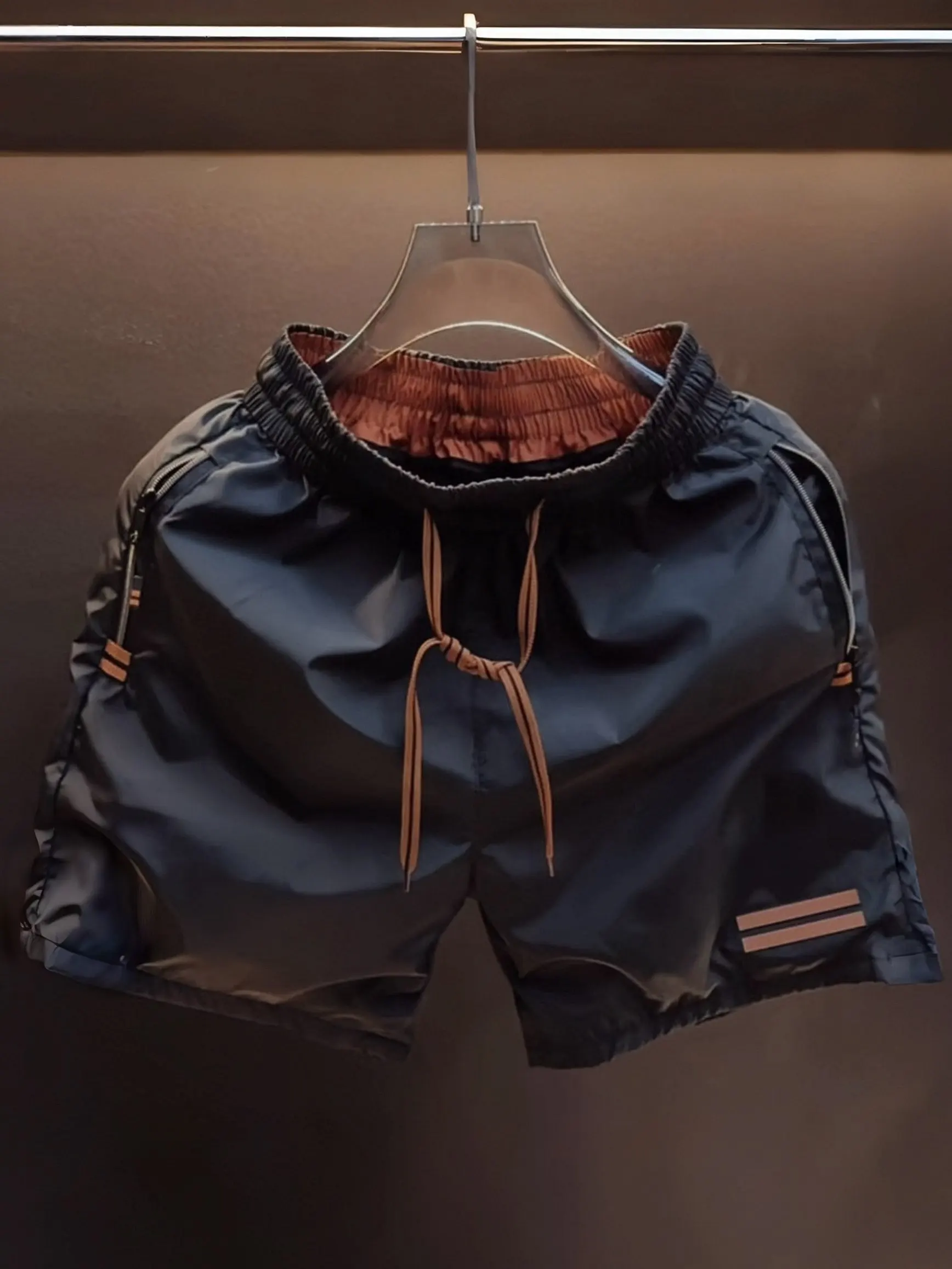 Men's Summer Quick Dry Loose Fit Sporty Shorts with Zipper Pocket Fashionable Lightweight Casual Straight Leg Pants
Men's Summer Quick Dry Loose Fit Sporty Shorts with Zipper Pocket Fashionable Lightweight Casual Straight Leg Pants